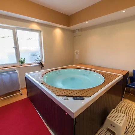 Pelso Panzio Bed & Breakfast 4*
